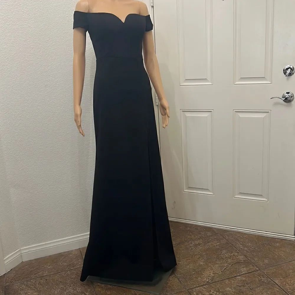 Windsor Blackย Dress Sz 7/8 Juniors Off ShoulderโBustier V Neck MaxiโGlamorous